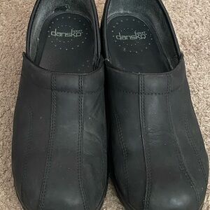 Dansko Sport clog style shoe black with brown accents size 41